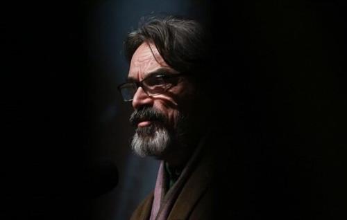 آن چه به ما قدرت می دهد تا سرمان را در دنیا بلند کنیم تکیه بر فرهنگ است