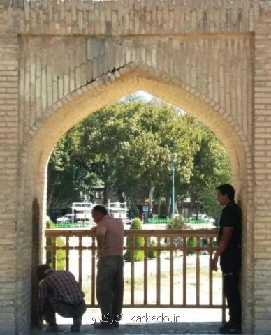 نصب حفاظ برای دهانه های ۳۳ پل تصویب گردید