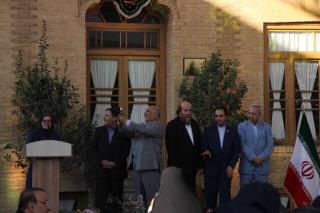 تا دل تان بخواهد، تاریخ تهران حرف دارد