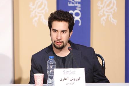 در سینمای آمریكا به هنرمندان ایرانی بها داده نمی گردد